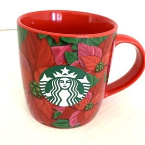 NWOT Starbucks holiday coffee mug poinsettia 2020